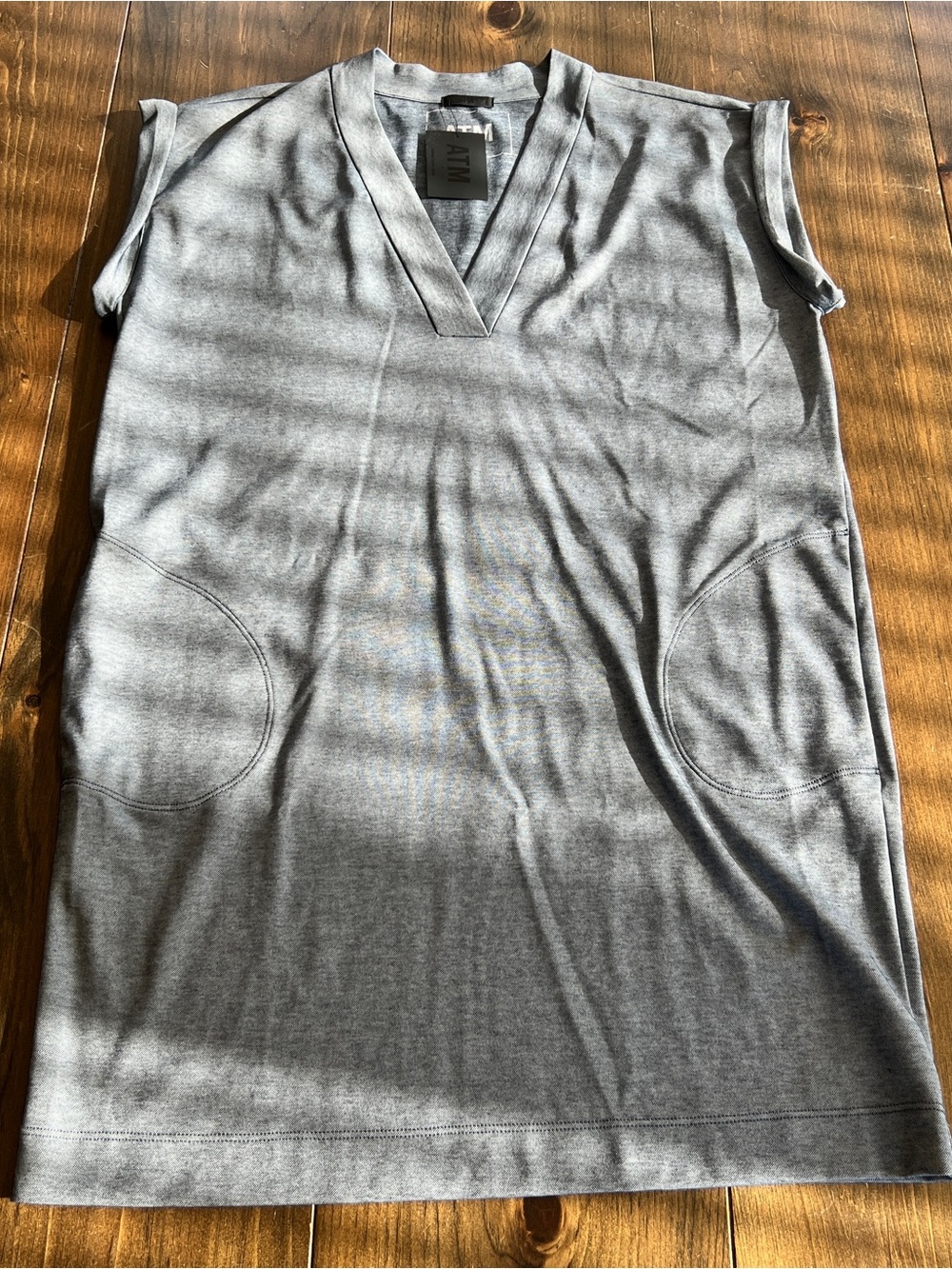 ATM Anthony Thomas Melillo gray V-neck shift dress-size small